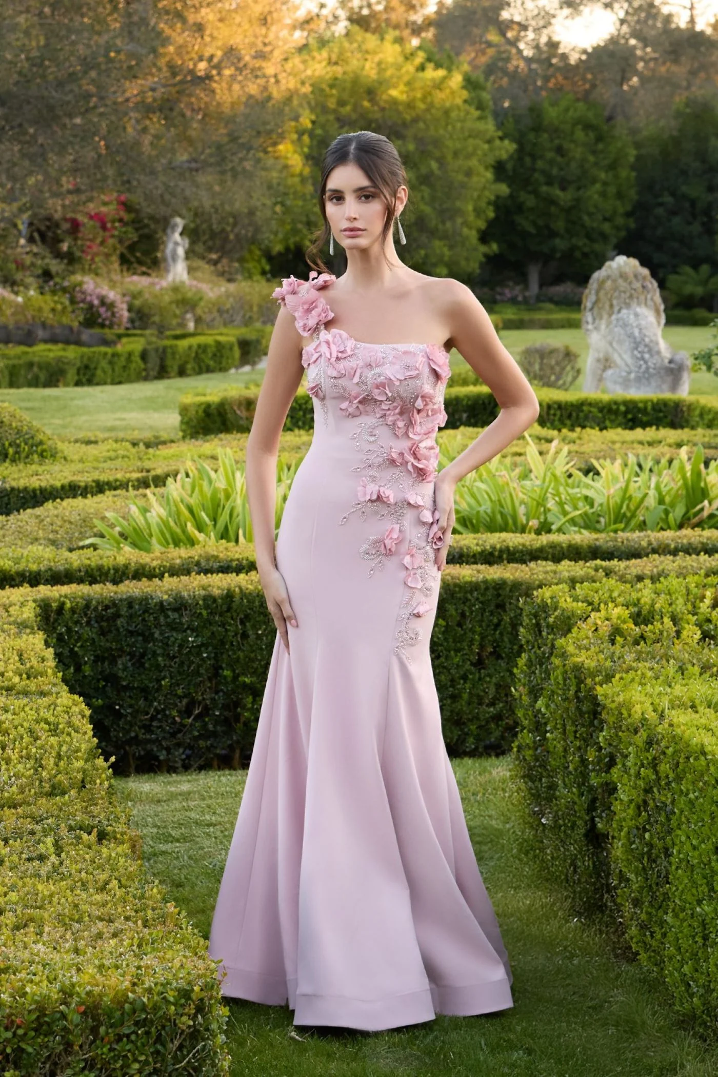 Pink One Shoulder Floral Embellished Mermaid Gown - Image 6