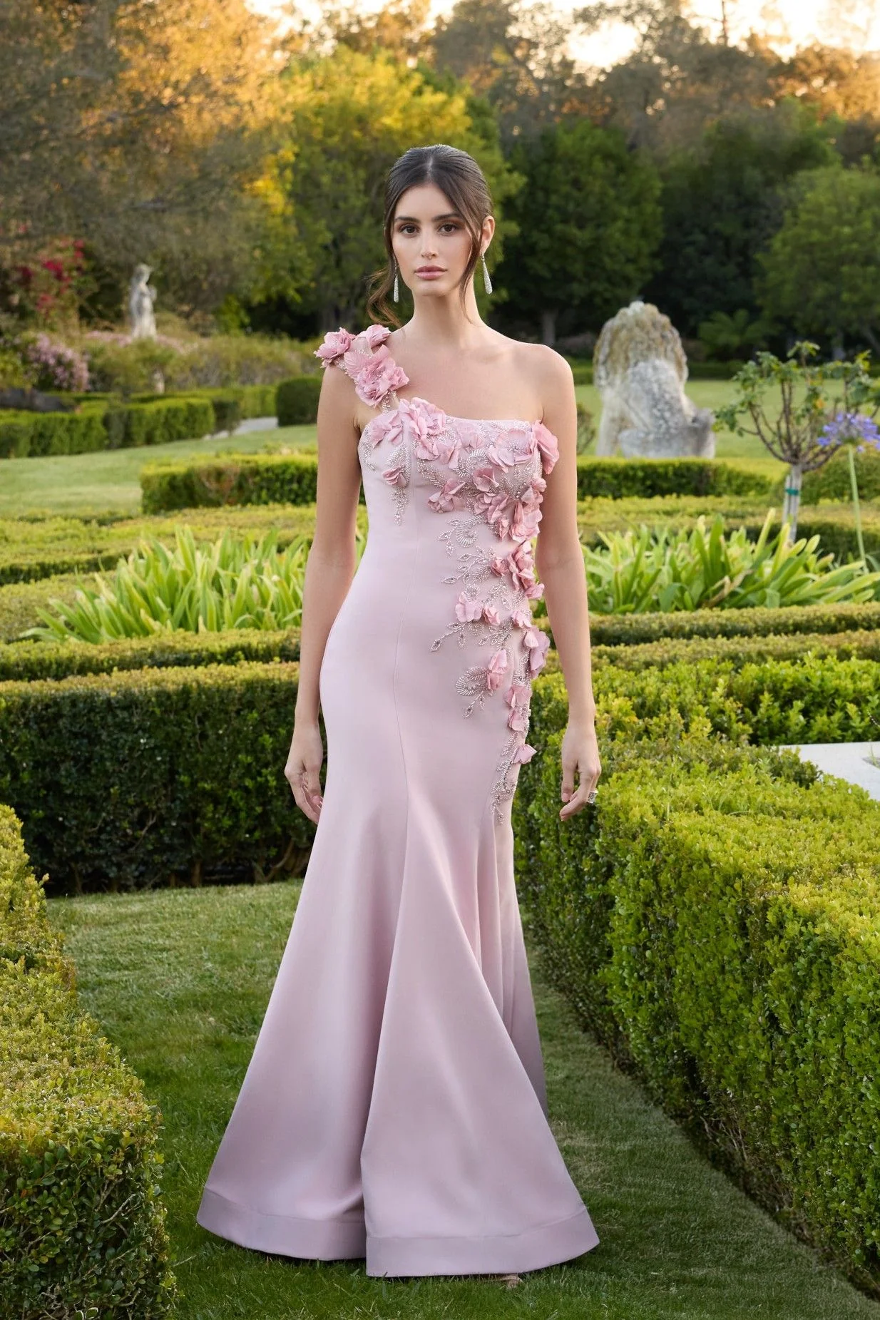 Pink One Shoulder Floral Embellished Mermaid Gown - Image 8