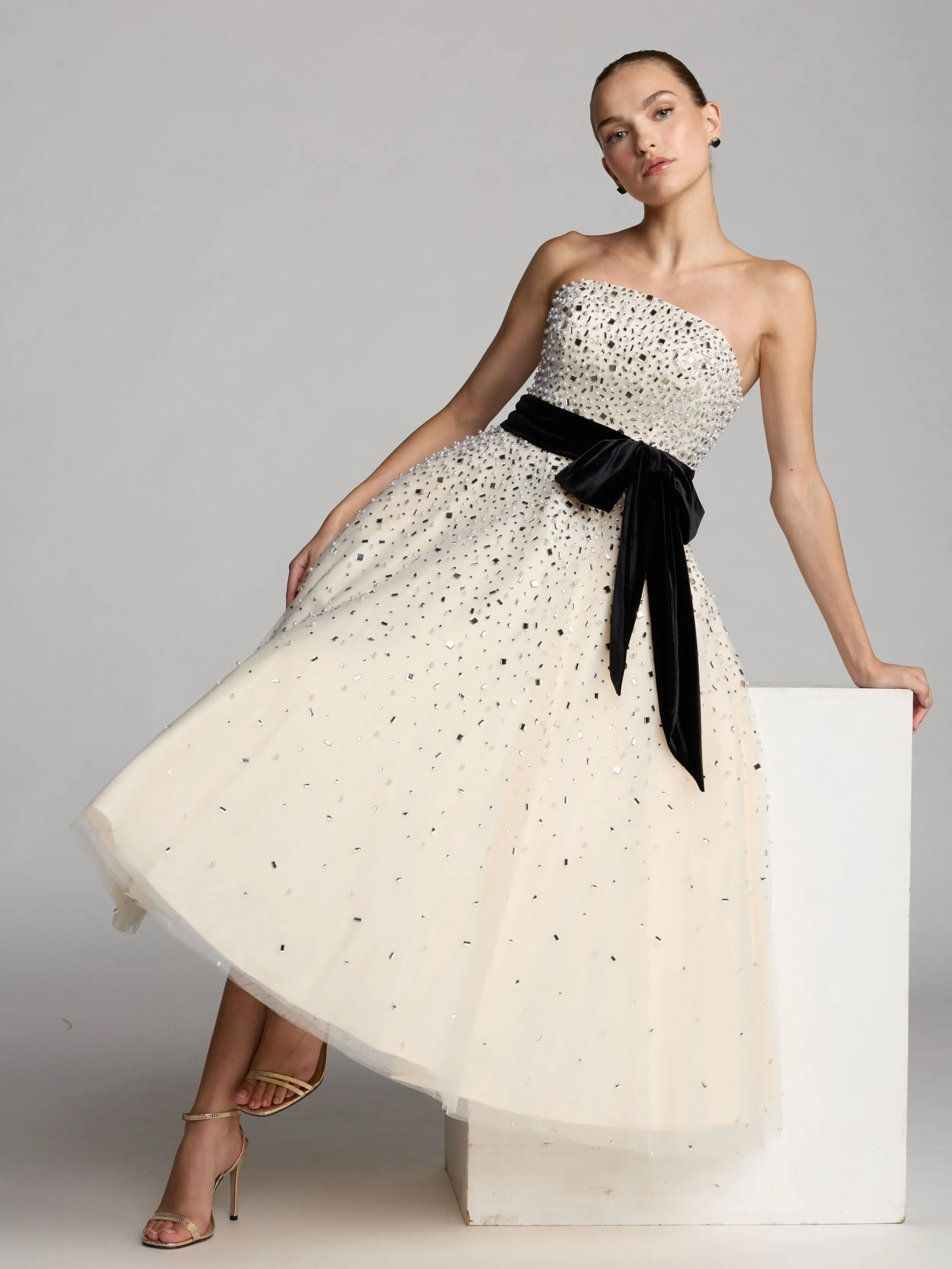 White Embellished Strapless Midi Dress with Velvet Bow - Image 4