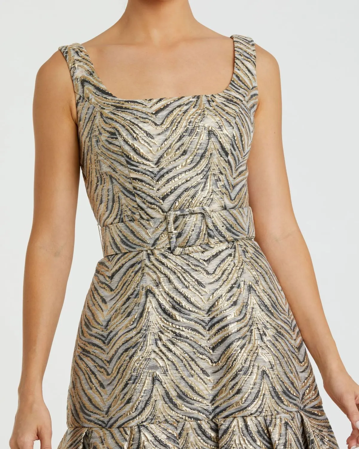Gold Metallic Jacquard Gown with Square Neckline and Box Pleats - Image 2