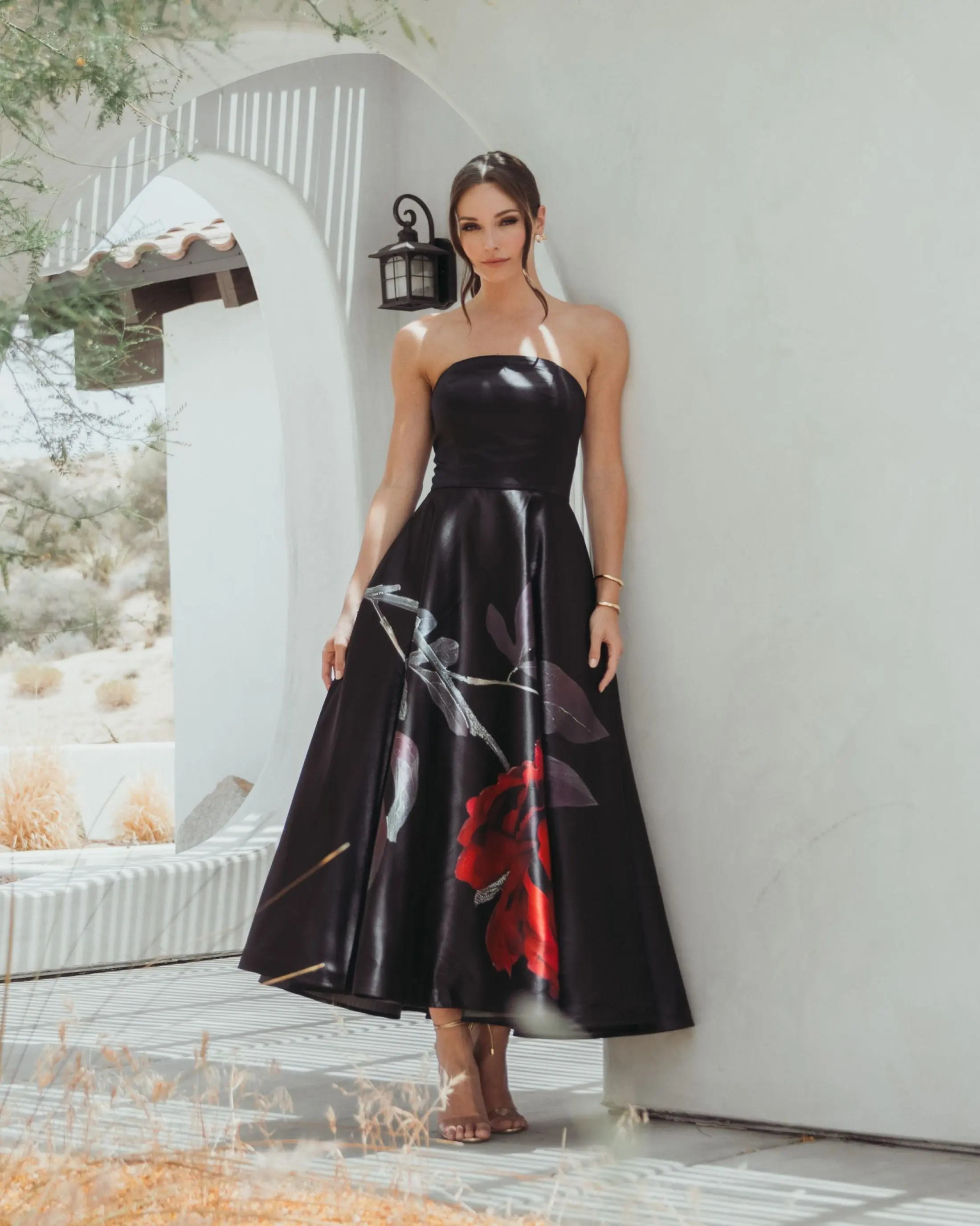 Black Satin Printed Strapless Midi Dress With Pockets - Image 4
