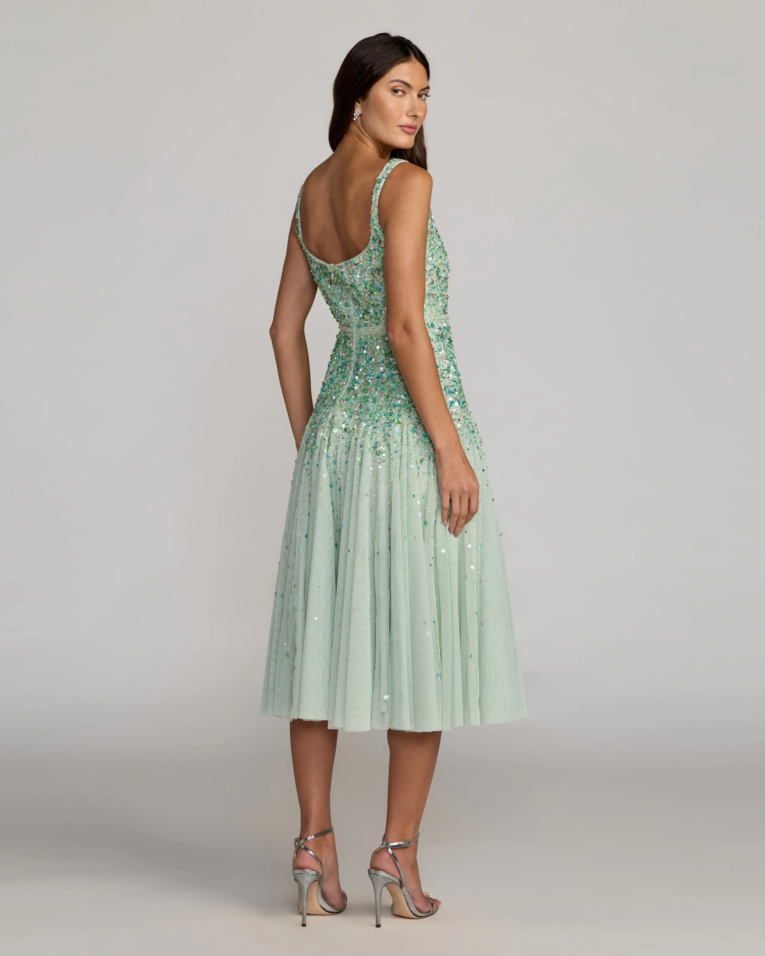 Green Beaded Sleeveless Scoop Neck Midi Dress - Image 4
