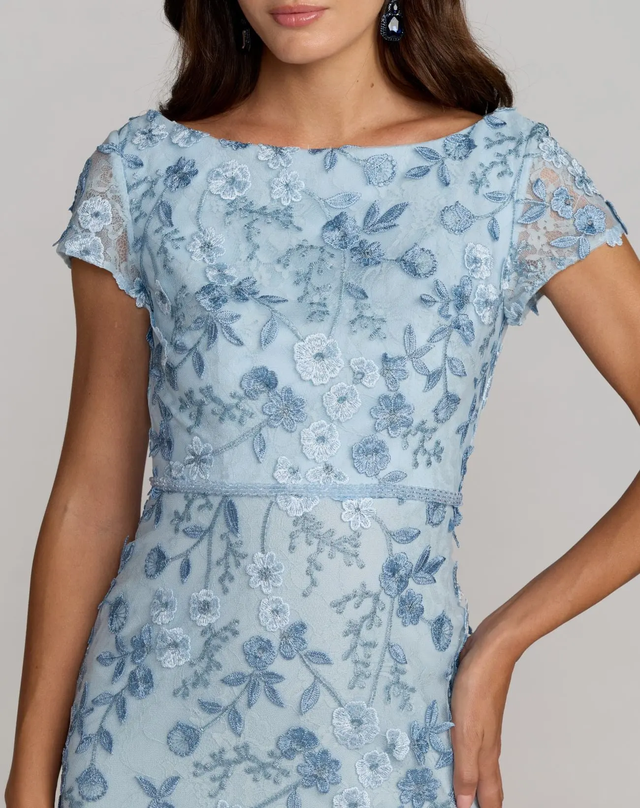 Petite Blue Floral Applique Boat Neck Cap Sleeve Gown - Image 2